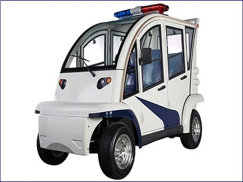 4座封闭式警用巡逻（luó）车